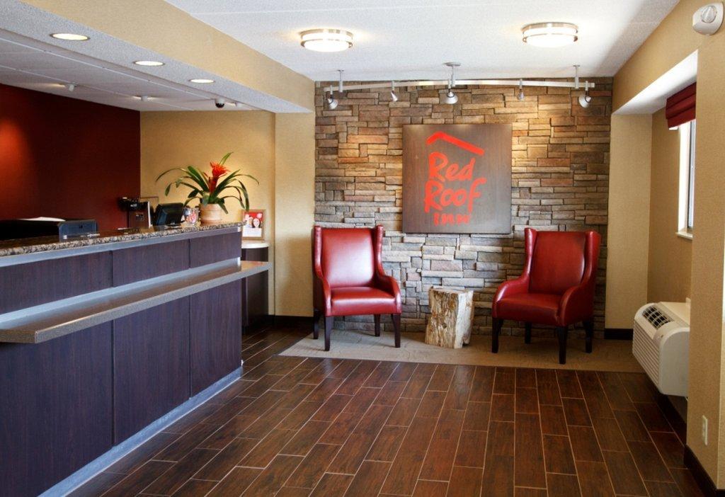 Red Roof Inn Charleston West - Hurricane, Wv Teays Valley Exterior photo
